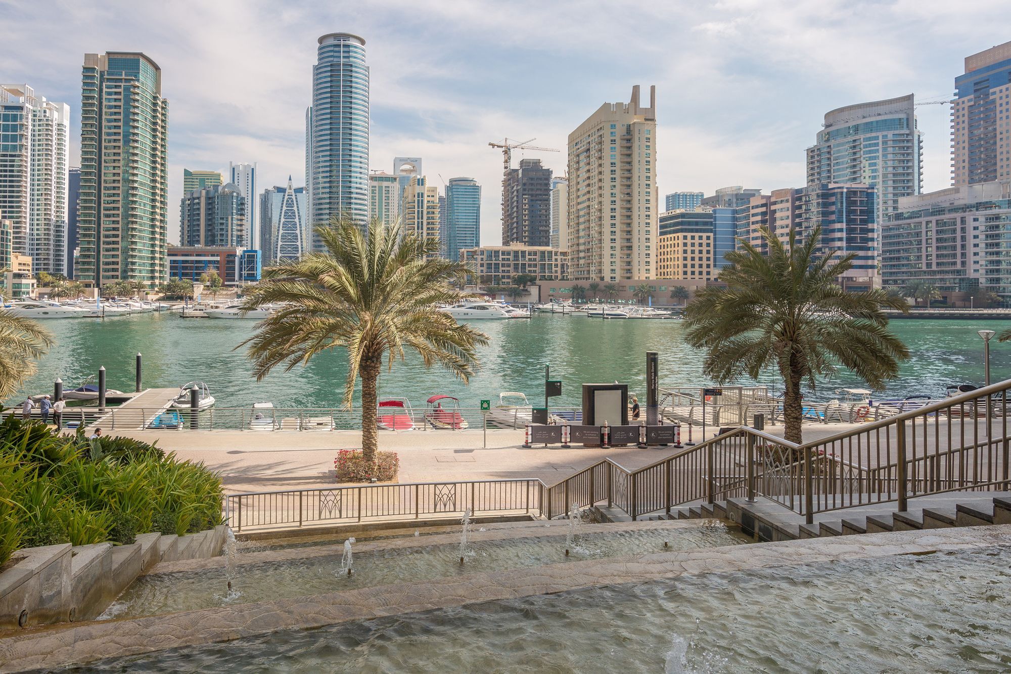 Apartment - Marina Promenade Dubai