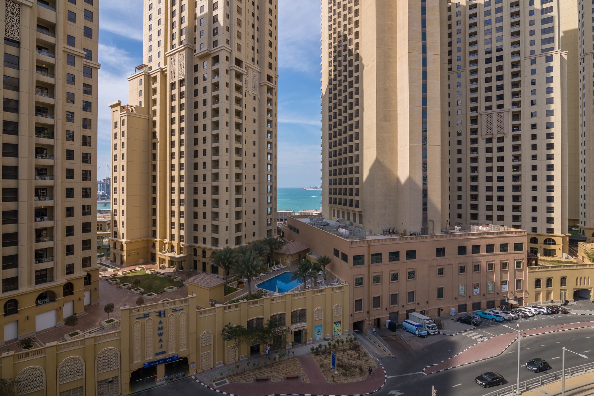 - Marina Promenade Apartment *
